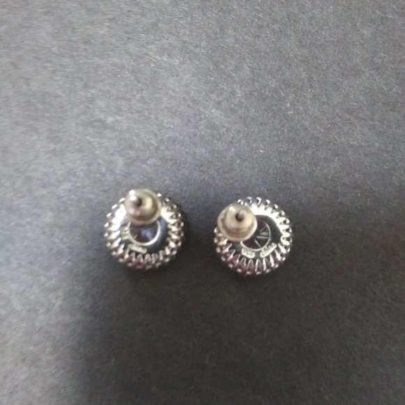 sparkly stud earrings stamped 925 china on the back - Picture 13 of 15